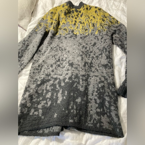 Cynthia Rowley long cardigan with snaps - Picture 7 of 9